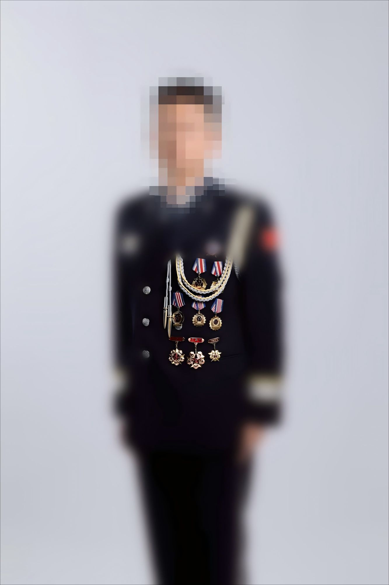 缉毒2.6吨的他,却是女儿眼中“只会玩电脑的爸爸” 缉毒2.6吨的他,却是女儿眼中“只会玩电脑的爸爸”