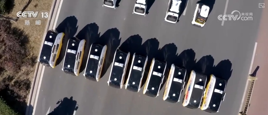 从“车看灯”到“灯看车” “软环境+硬政策”支撑自动驾驶“加速跑”