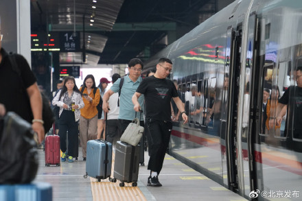 7月1日起全国铁路实施新运行图,环京县市增加列车停站频次 7月1日起全国铁路实施新运行图,环京县市增加列车停站频次