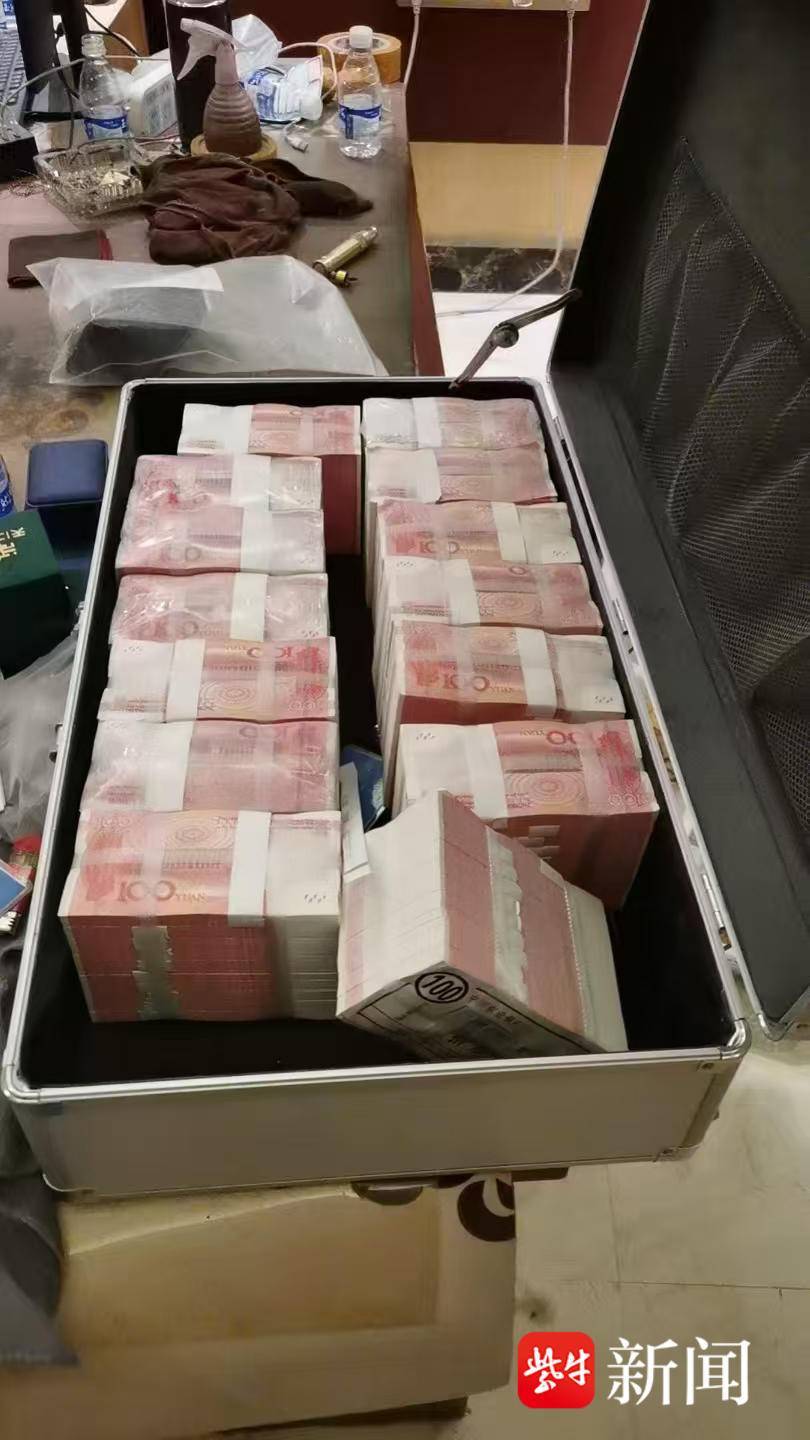 500余名被害人深陷“暴富陷阱”，警方破获特大网络赌石诈骗案