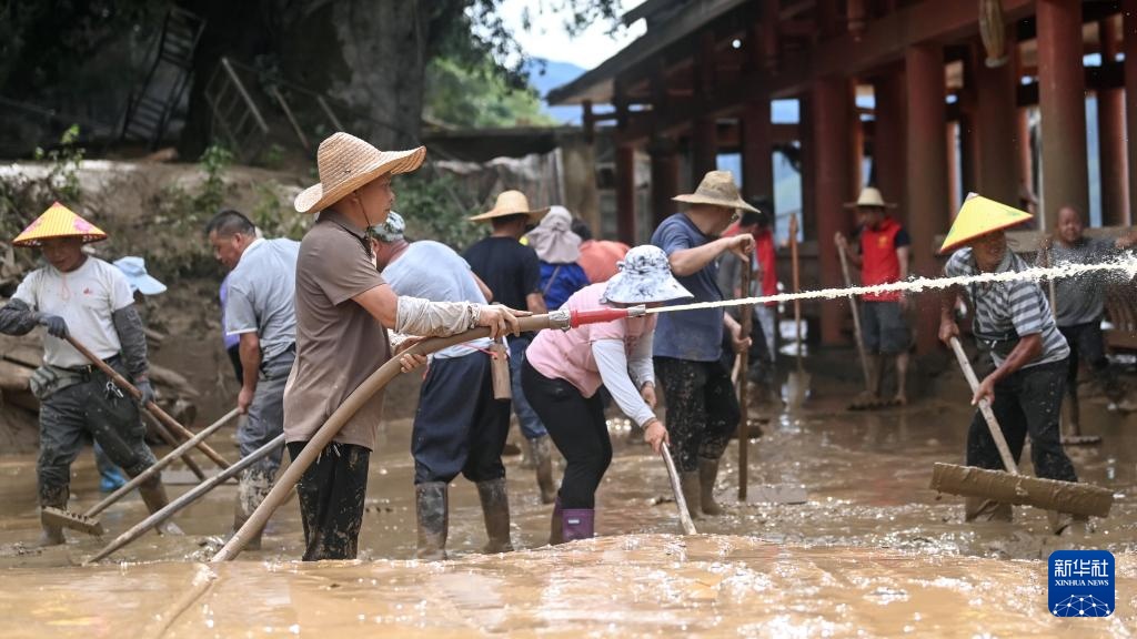 新华全媒+丨广西三江:积极开展灾后恢复工作 新华全媒+丨广西三江:积极开展灾后恢复工作