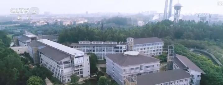 志愿填报今日开启!职业本科密集“上新” 该怎么选? 志愿填报今日开启!职业本科密集“上新” 该怎么选?