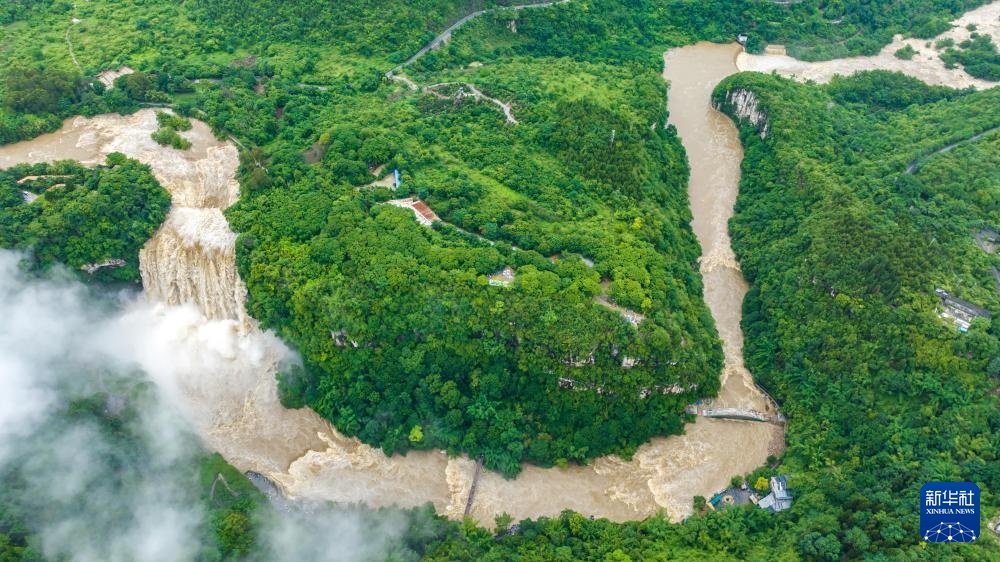 贵州黄果树瀑布迎来2025年入汛最大水量