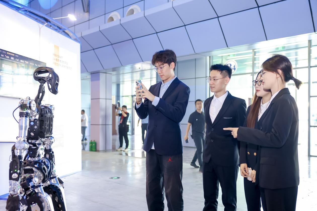 北京:发布政策“组合拳” 多维度支持青年人才“安居乐业” 北京:发布政策“组合拳” 多维度支持青年人才“安居乐业”