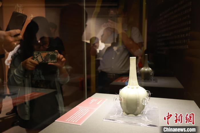陕西法门寺出土秘色瓷为何是“浙江产”？