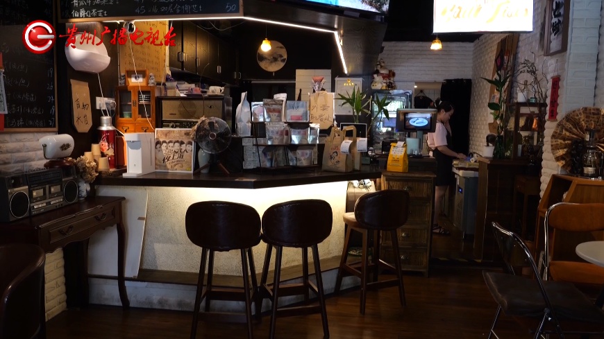 贵阳顾客网上差评餐厅服务，老板：怀疑是同行！因为……