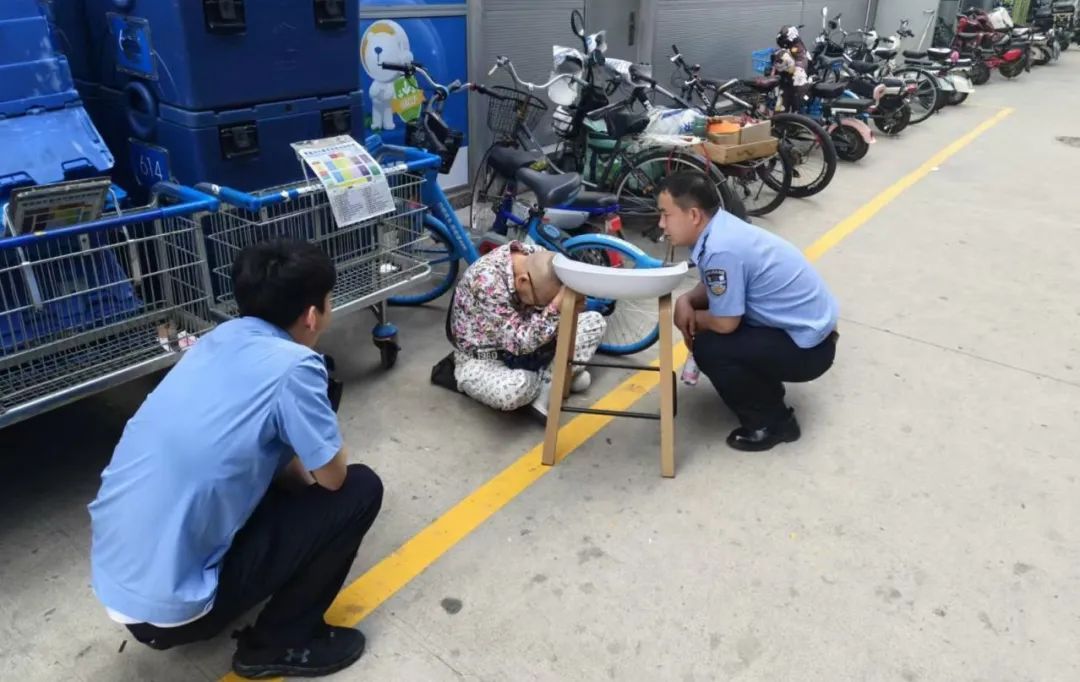 事发长春某大型超市,民警提醒 事发长春某大型超市,民警提醒