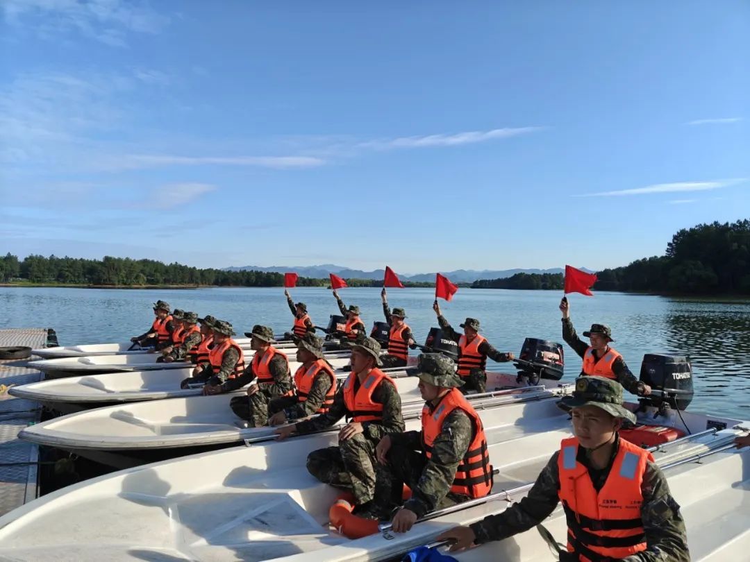 备战汛期,拼! 备战汛期,拼!