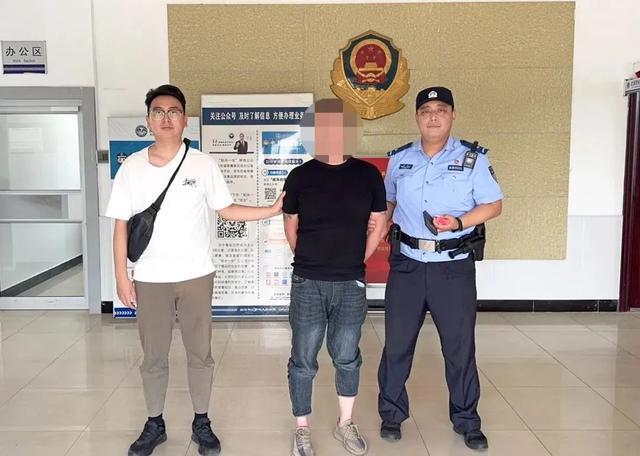 听说过上班打卡,您听说过“偷车打卡”吗? 听说过上班打卡,您听说过“偷车打卡”吗?