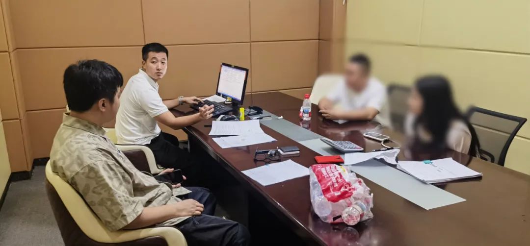 欠债122万元不还？万宁法院出手后，他当场还了70万元