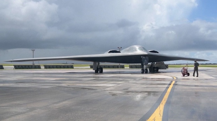 对伊朗3处核设施袭击未取得完全成功,美国B-2轰炸机飞行员:震惊、沮丧 对伊朗3处核设施袭击未取得完全成功,美国B-2轰炸机飞行员:震惊、沮丧