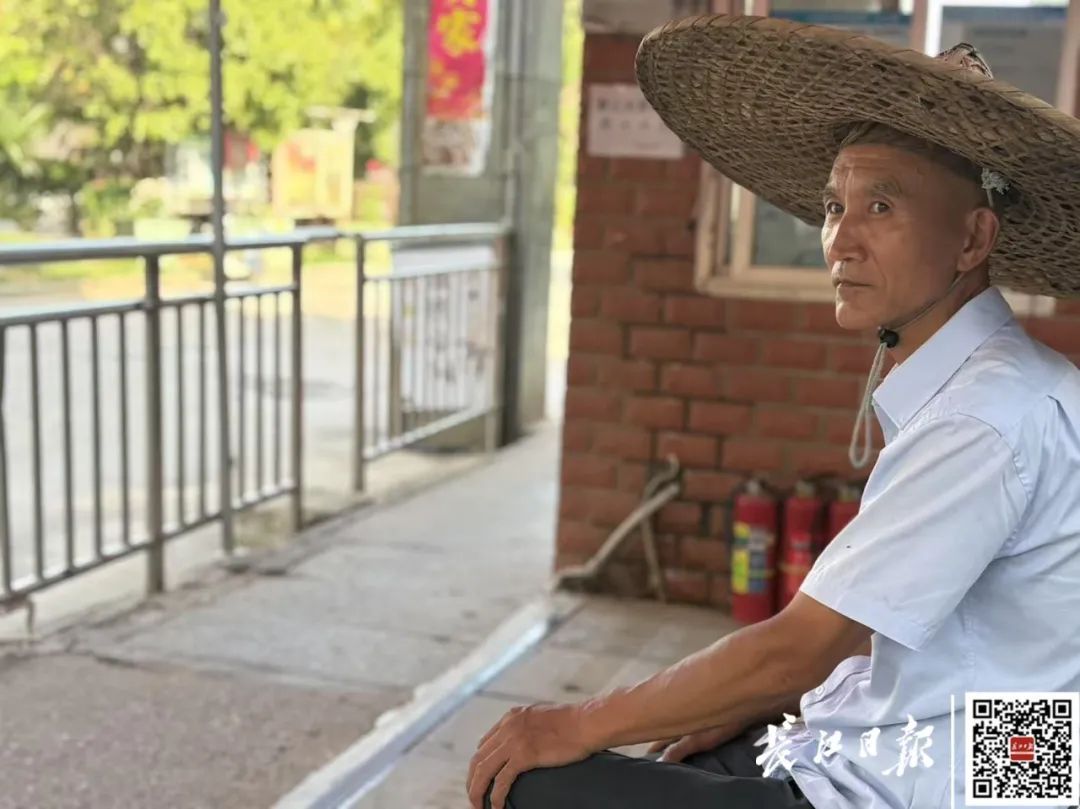 一独居老人在家晕倒,12小时后醒来身边围满陌生人 一独居老人在家晕倒,12小时后醒来身边围满陌生人