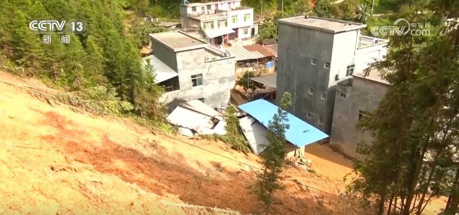 受灾地区迅速开展灾后重建工作 群众生产生活秩序有序恢复