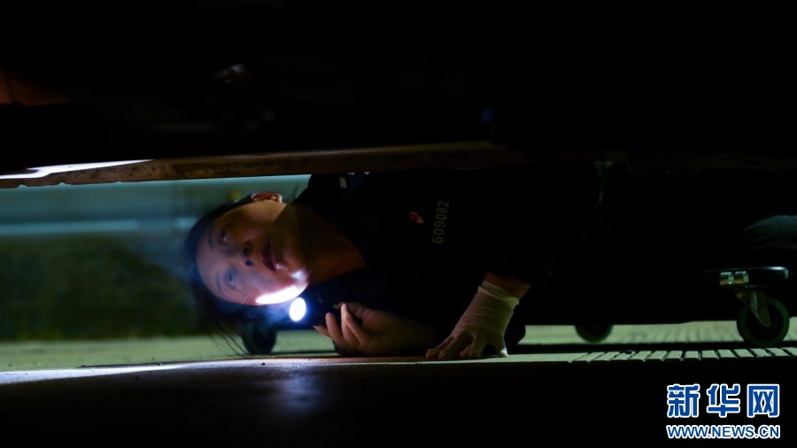 一等功女站长,“露脸”缉毒! 一等功女站长,“露脸”缉毒!