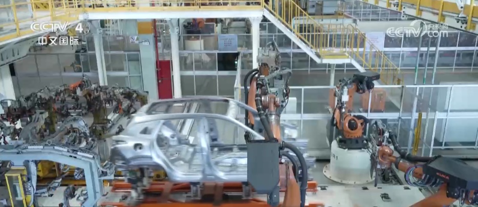 前5个月中国工业企业实现利润总额达2.7万亿元 工业高质量发展活力显现 前5个月中国工业企业实现利润总额达2.7万亿元 工业高质量发展活力显现