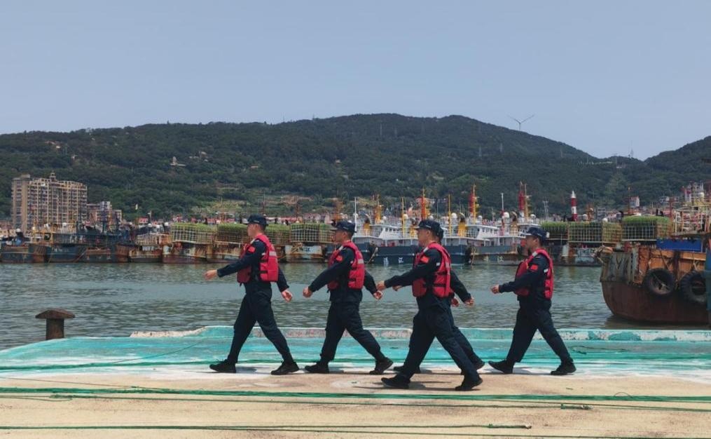 海警销毁1.52吨毒品！