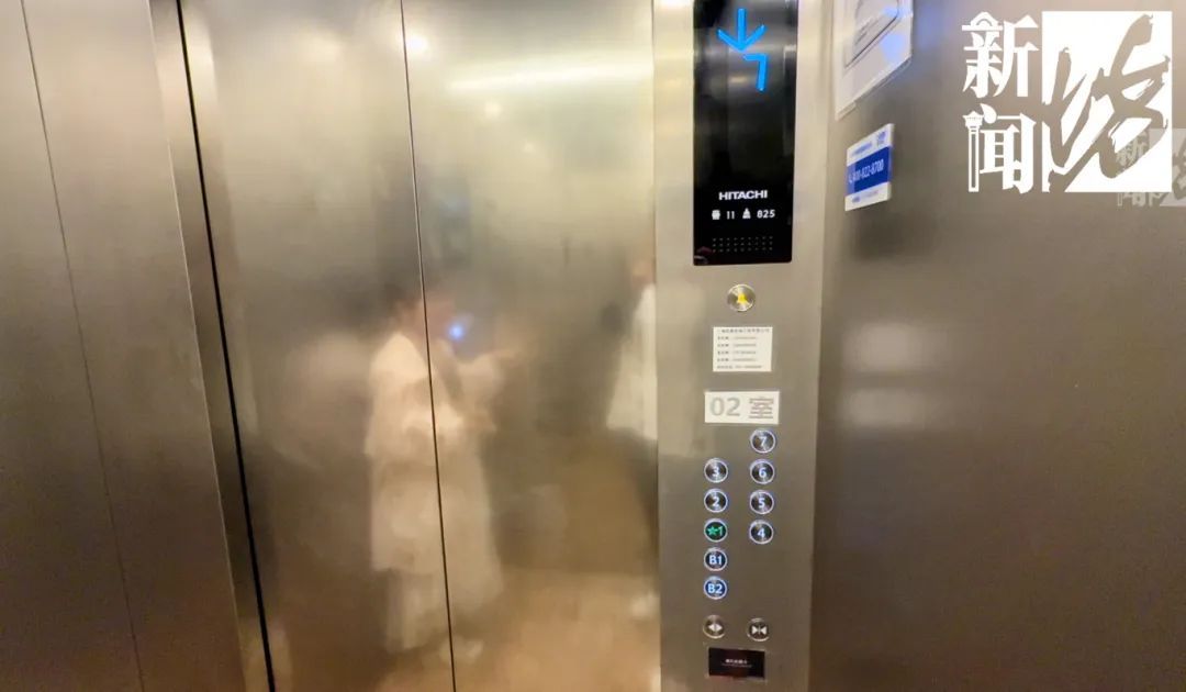 沪一小区电梯频频失重急坠，竟全因"黄梅天"？