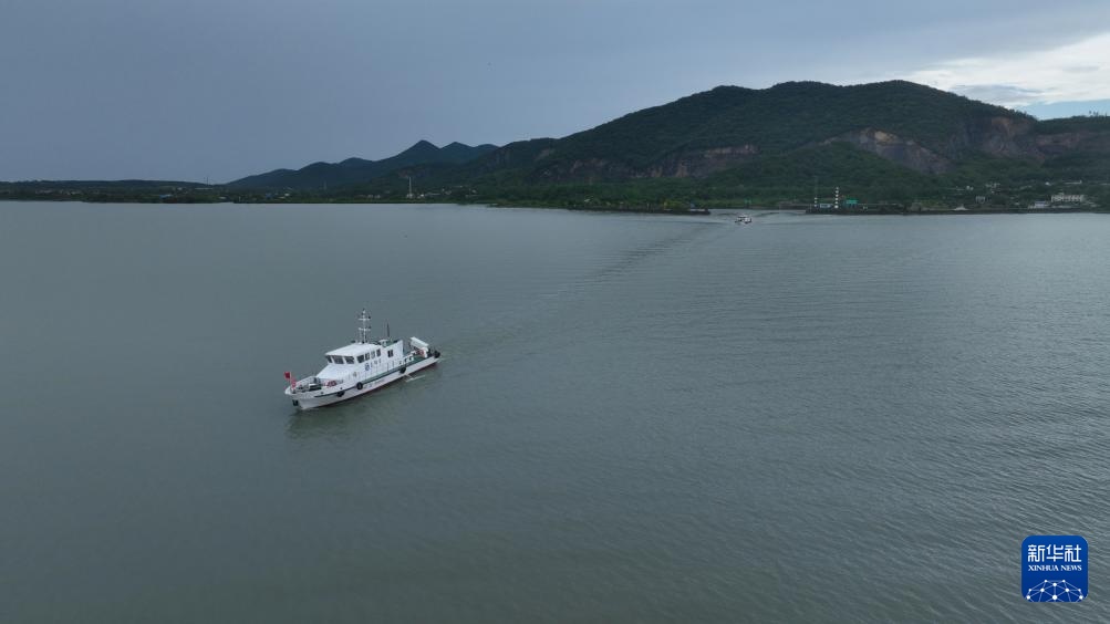 全球首艘纯氨燃料内燃机动力示范船舶首航成功 全球首艘纯氨燃料内燃机动力示范船舶首航成功
