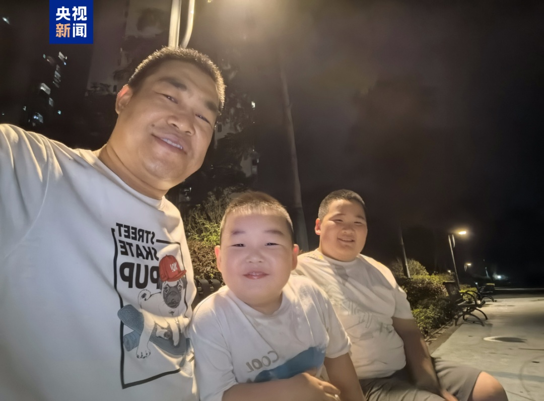 地震来临必须放下那盘菜，广东清远“干饭男孩”走红后续来了