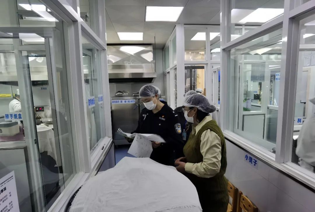 这个女警,实力出圈! 这个女警,实力出圈!