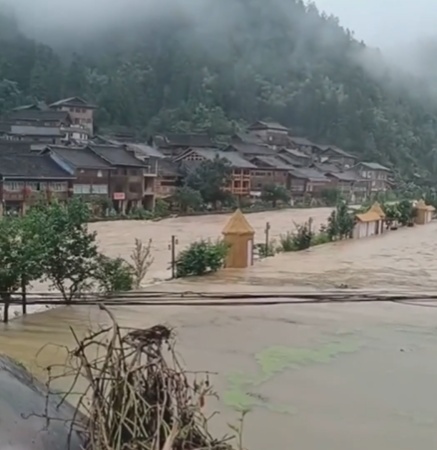 拉响全城警报！贵州榕江：“全部撤离”