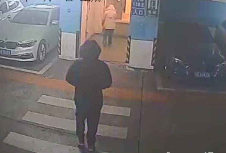 好一套连环计!这俩可真够“刑”的! 好一套连环计!这俩可真够“刑”的!