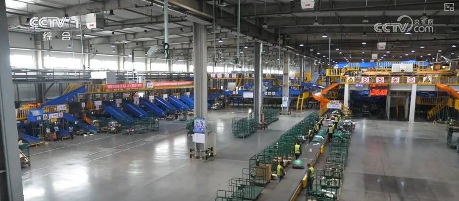 2.7万亿元、360万亿元、1.85亿户!“数”读重磅数据透视经济活力 2.7万亿元、360万亿元、1.85亿户!“数”读重磅数据透视经济活力