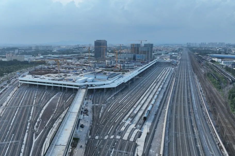 就在广州!“列车4S店”来了,国内首个综合开发型客整所正式启用 就在广州!“列车4S店”来了,国内首个综合开发型客整所正式启用