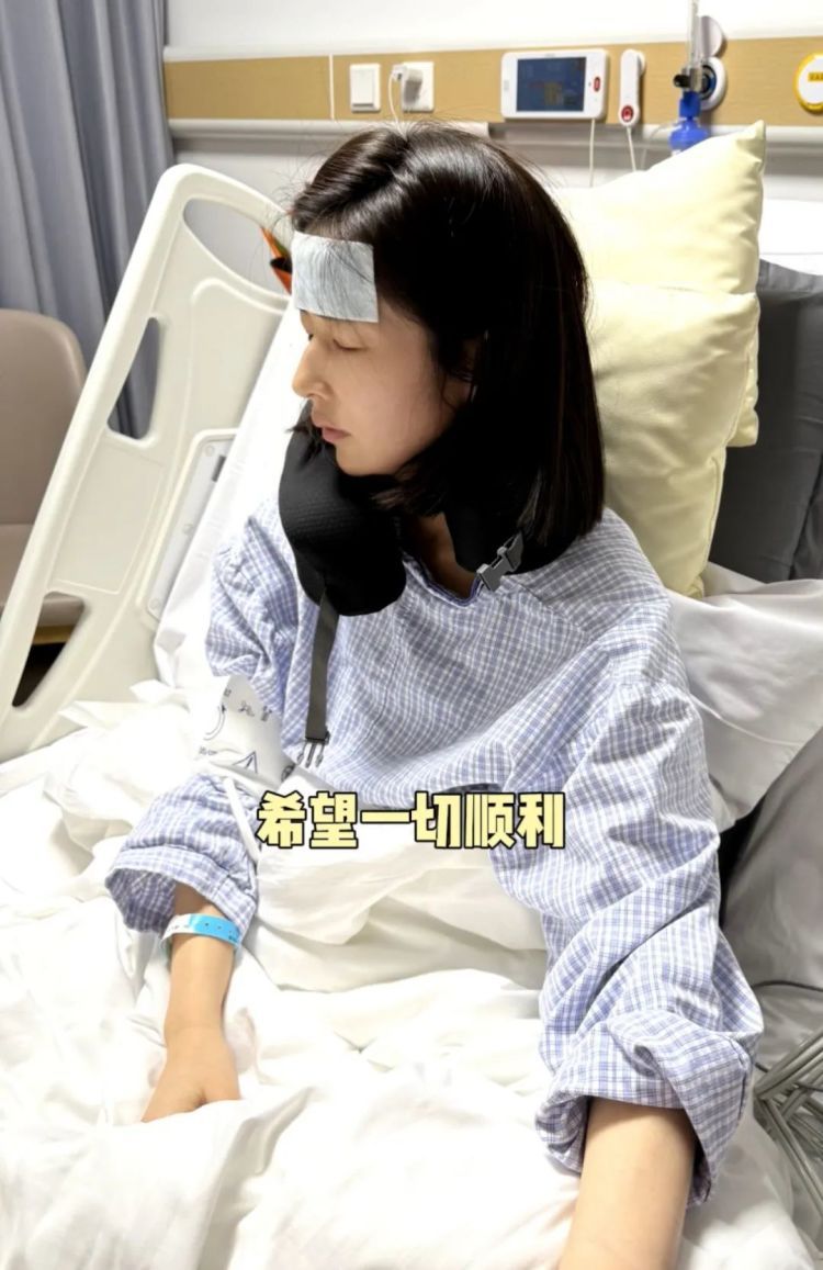 演员颖儿确诊胆结石，“胆囊已基本失去功能”