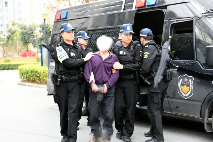 34载不懈追凶！命案在逃嫌疑人终落法网