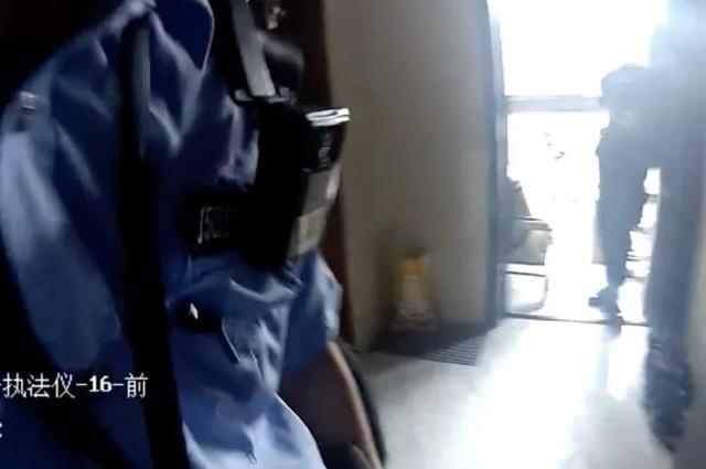 取现金百万,给女儿买房?警察直接找上门! 取现金百万,给女儿买房?警察直接找上门!