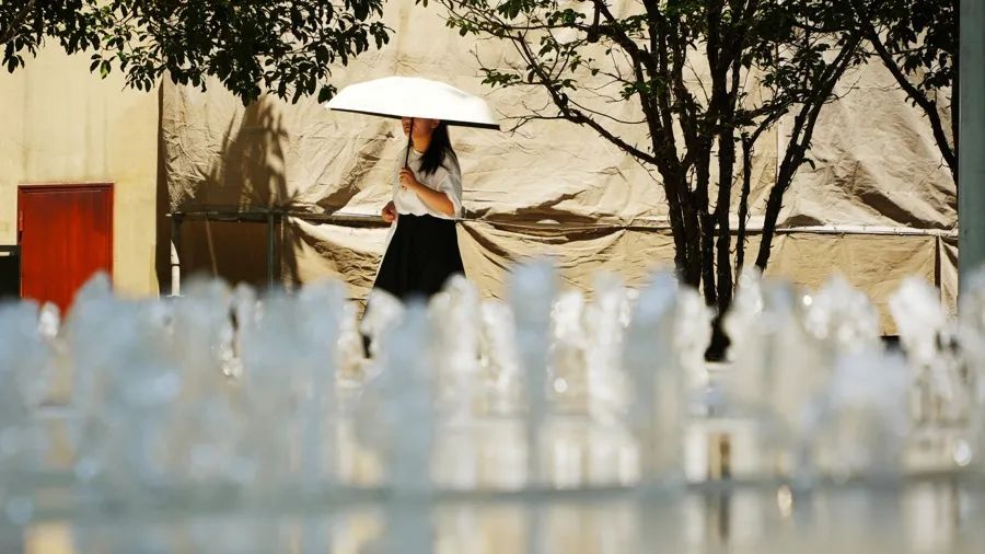 确认了：38℃！39℃！40℃！上海连续十天高温警告→