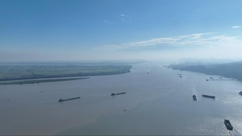 江西：鄱阳湖水位突破16米 相关部门做好防汛应对准备