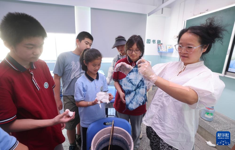 浙江诸暨:山村学校开启暑期夏令营 浙江诸暨:山村学校开启暑期夏令营