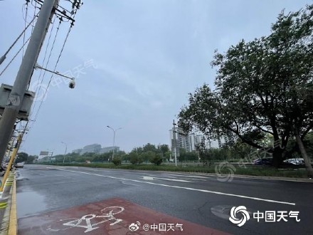 未来三天北京降雨频繁体感闷热 明天部分地区有暴雨伴雷电 未来三天北京降雨频繁体感闷热 明天部分地区有暴雨伴雷电