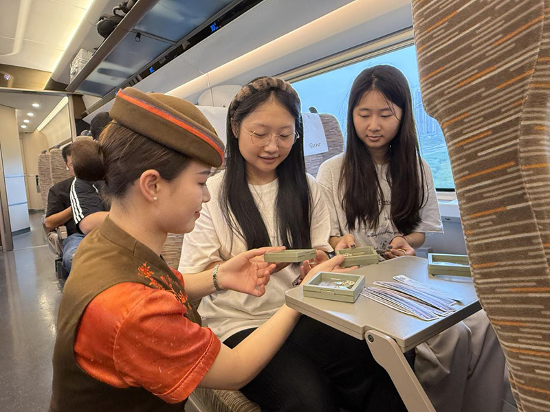 铁路暑运7月1日启动 武铁日均增开60列客车 铁路暑运7月1日启动 武铁日均增开60列客车