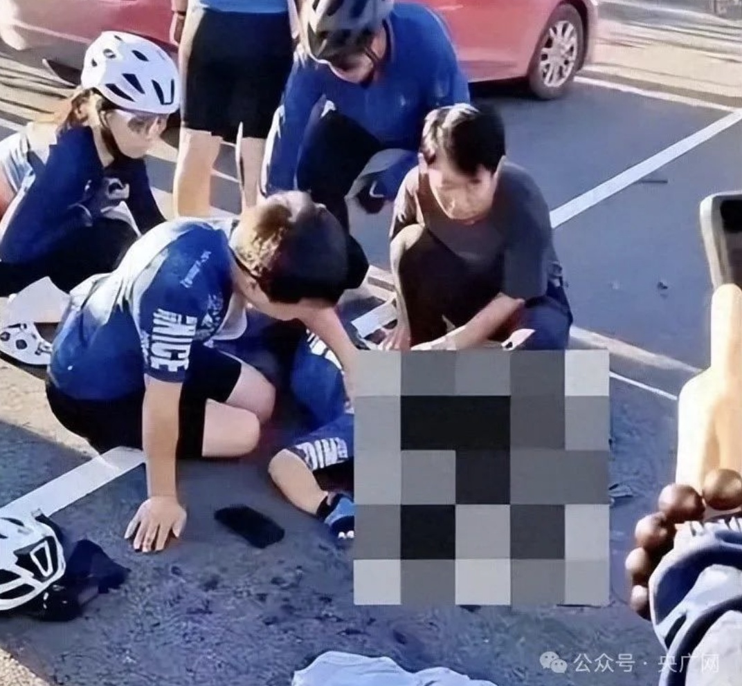 “男孩骑行身亡案”司机将起诉高德?回应→ “男孩骑行身亡案”司机将起诉高德?回应→