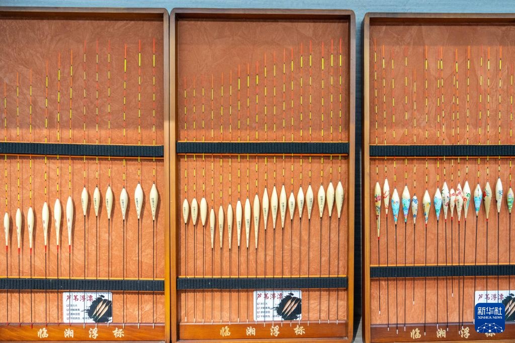 湖南临湘:小浮标“钓”出大产业 湖南临湘:小浮标“钓”出大产业