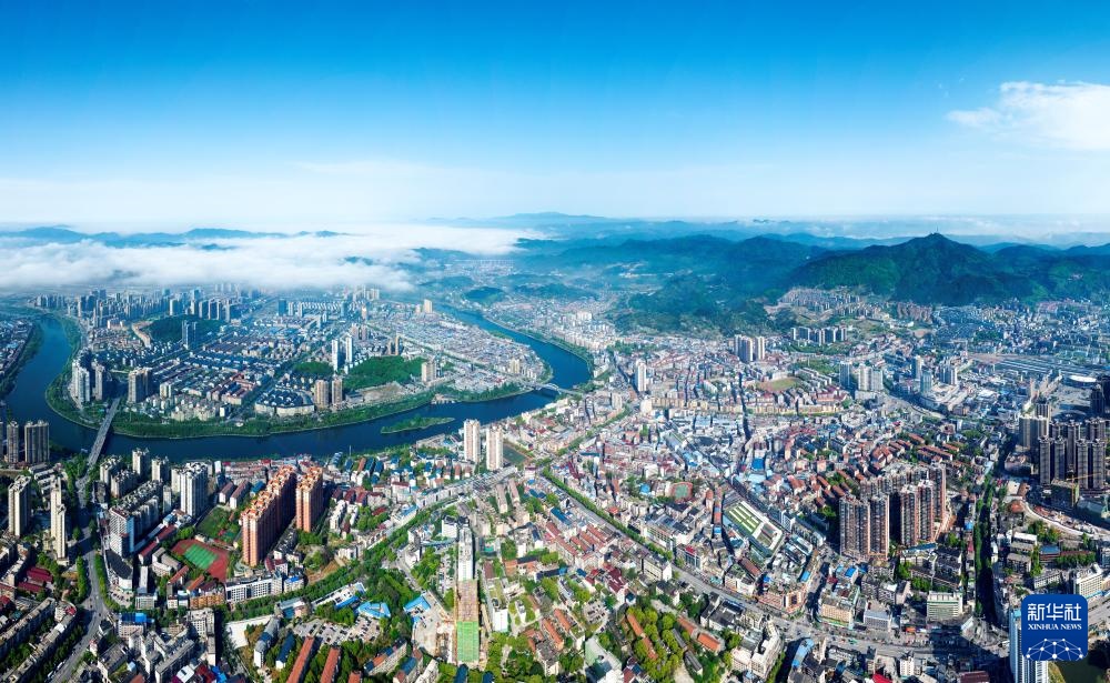 中国之城丨湖南怀化:山水相遇造就的城市明珠 中国之城丨湖南怀化:山水相遇造就的城市明珠