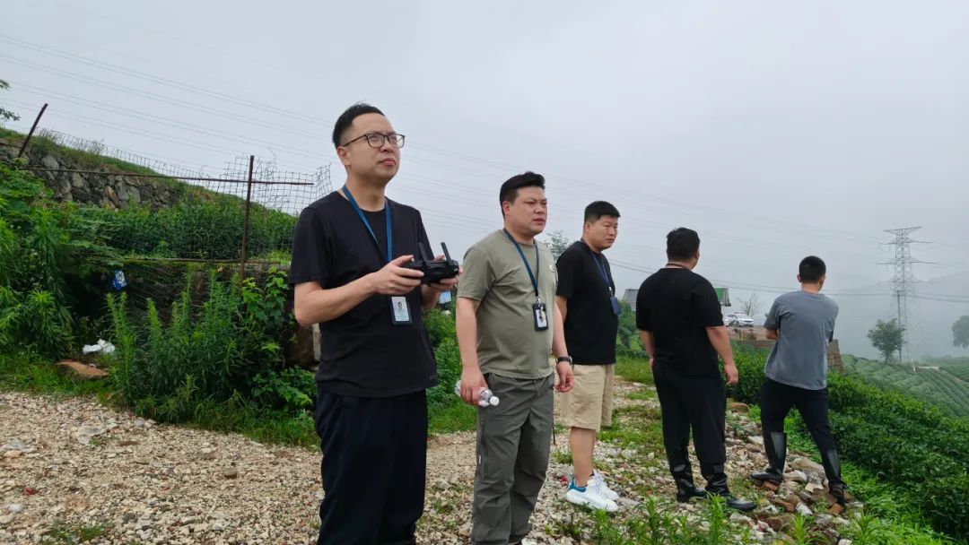 离谱!男子“失联”后暴走6天,只为忘了前女友 离谱!男子“失联”后暴走6天,只为忘了前女友