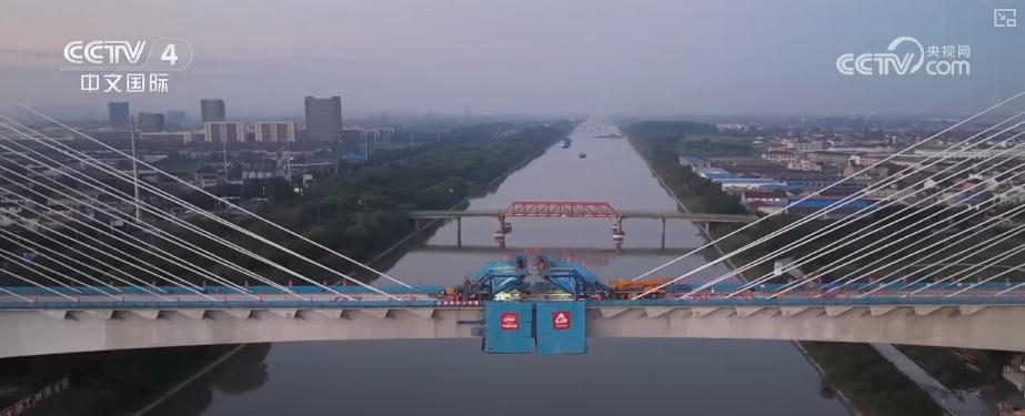 从制造、消费、运输、税务等多领域重磅数据 “数”读经济加力发展动力强劲 从制造、消费、运输、税务等多领域重磅数据 “数”读经济加力发展动力强劲