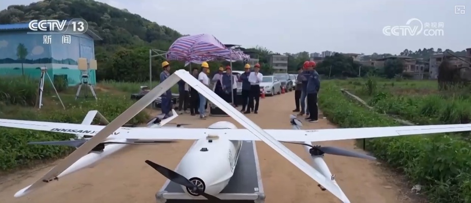 “空中疆域”化身新质生产力“试验场” 低空经济“飞入”千行百业“翱翔”出新机遇 “空中疆域”化身新质生产力“试验场” 低空经济“飞入”千行百业“翱翔”出新机遇