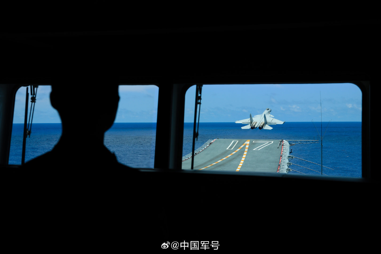 山东舰真是太太太好看了! 山东舰真是太太太好看了!