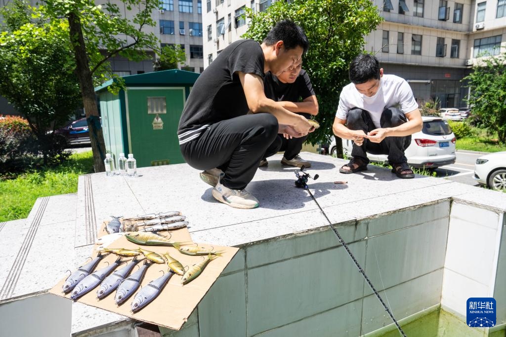 湖南临湘:小浮标“钓”出大产业 湖南临湘:小浮标“钓”出大产业
