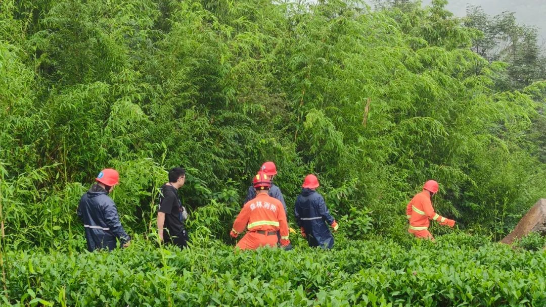 离谱!男子“失联”后暴走6天,只为忘了前女友 离谱!男子“失联”后暴走6天,只为忘了前女友