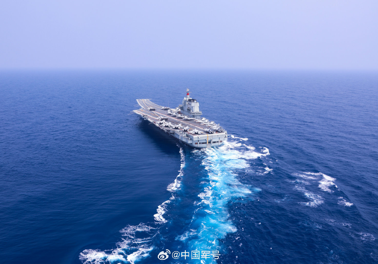 山东舰真是太太太好看了! 山东舰真是太太太好看了!