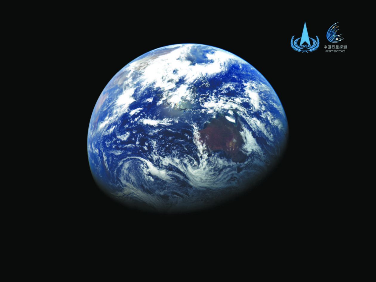 59万公里外“按快门”,天问二号传回地月影像 59万公里外“按快门”,天问二号传回地月影像