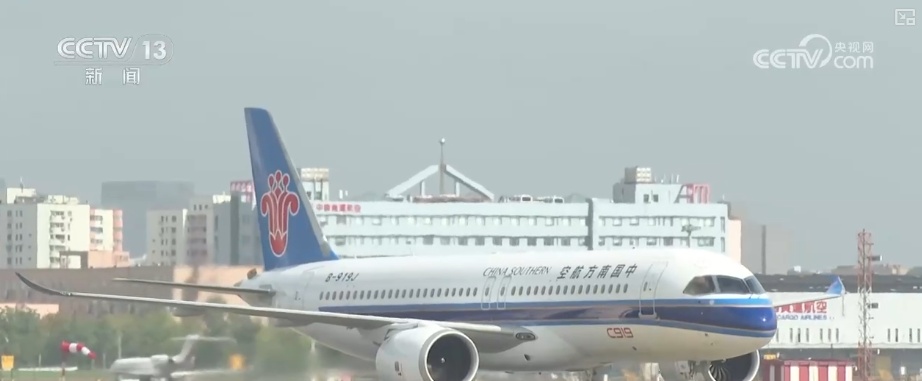 自动驾驶、智慧港口、智能航运……交通运输新装备新技术向“智”向“新” 自动驾驶、智慧港口、智能航运……交通运输新装备新技术向“智”向“新”