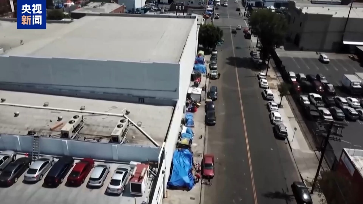 美参议院1票优势通过“大而美”法案 特朗普与马斯克“口水战”升级 美参议院1票优势通过“大而美”法案 特朗普与马斯克“口水战”升级