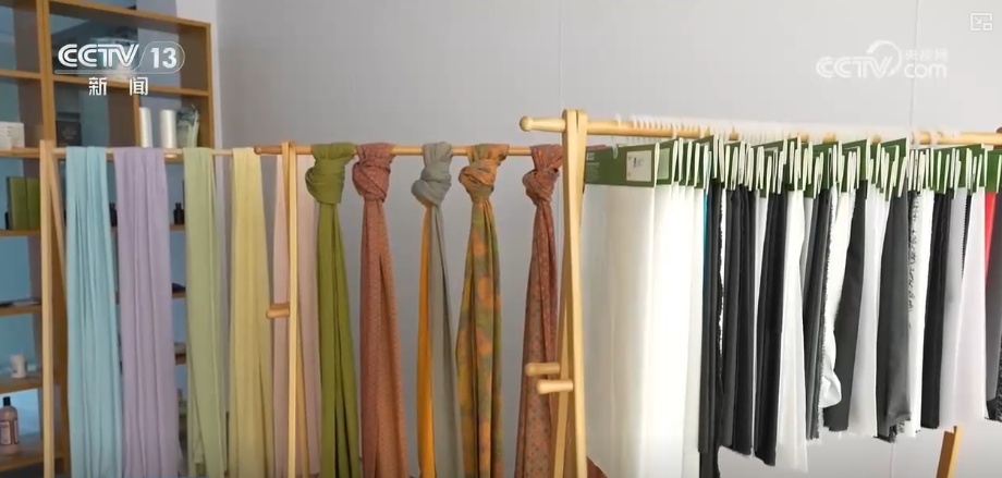 “巧思+科技”成亮点!从“小玩意儿”到“巨无霸”中国“降温神器”走俏海外 “巧思+科技”成亮点!从“小玩意儿”到“巨无霸”中国“降温神器”走俏海外